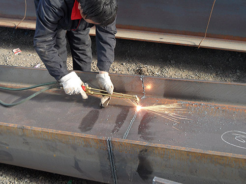 䓽Y(ji��)��(g��u)����